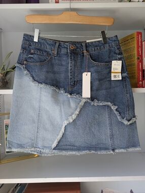 Patchwork Denim Mini Skirt Frayed Distressed Blue  Size 29 Medium Patchwork